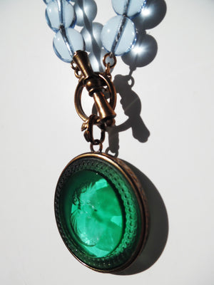 Necklace Intaglio Choker Periwnkle And Bright Green