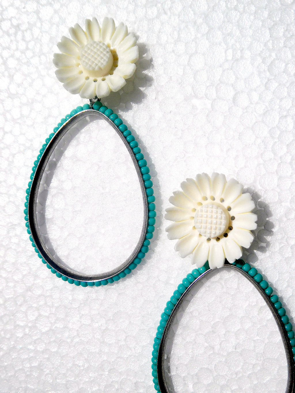 Earrings Daisy And Vintage Turquoise Drops
