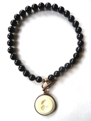 Necklace Intaglio Choker Black Ivory
