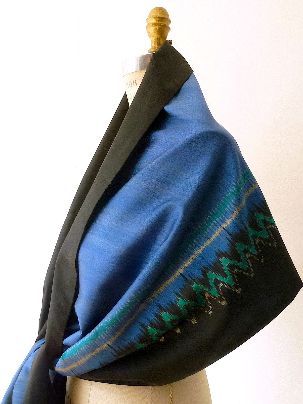 Silk Ikat Double Sided Shawl Black And Midnight Blue