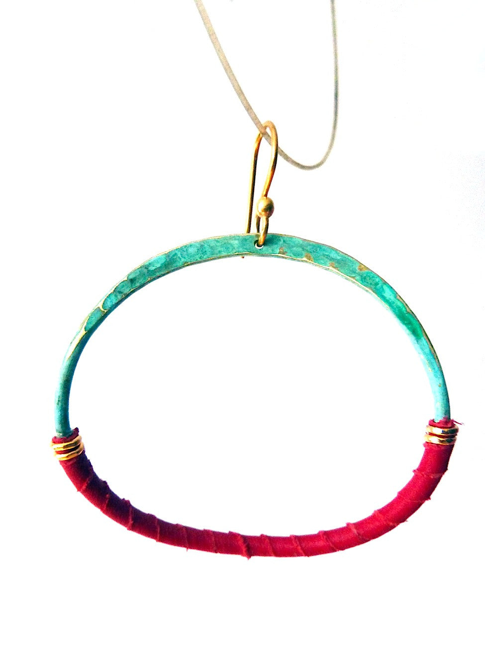 HOOP EARRINGS PATINA AND RED LEATHER SMALL LARGE