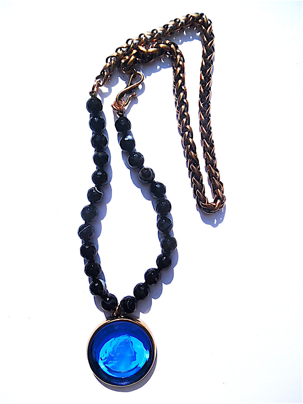 Necklace Intaglio Faceted Glass Beads and Mesh Rope Chain