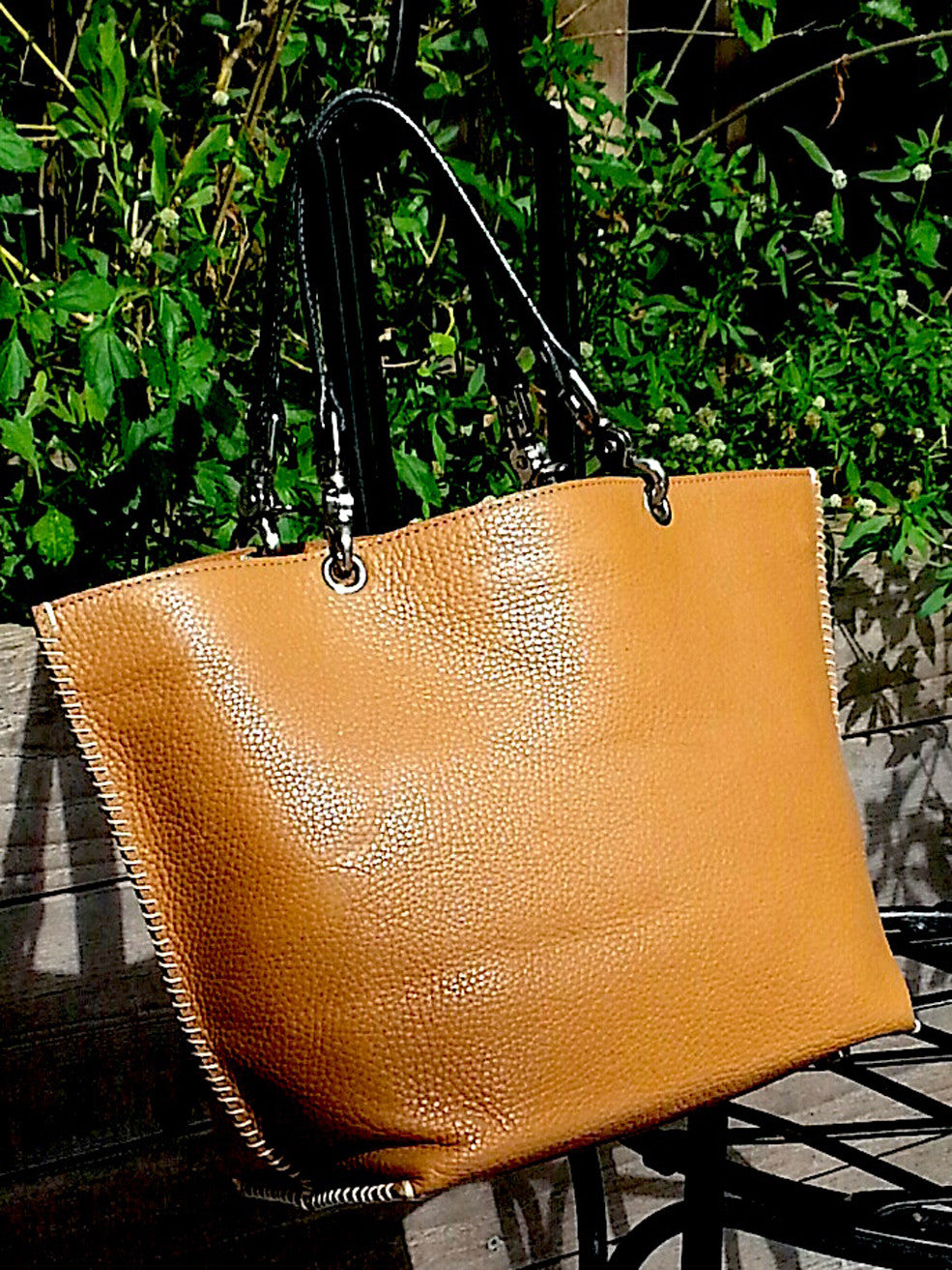 Gamidi Tote Bag Pebble Grain Leather