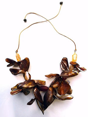 Necklace Orchid Shells And Agates Golden Brown