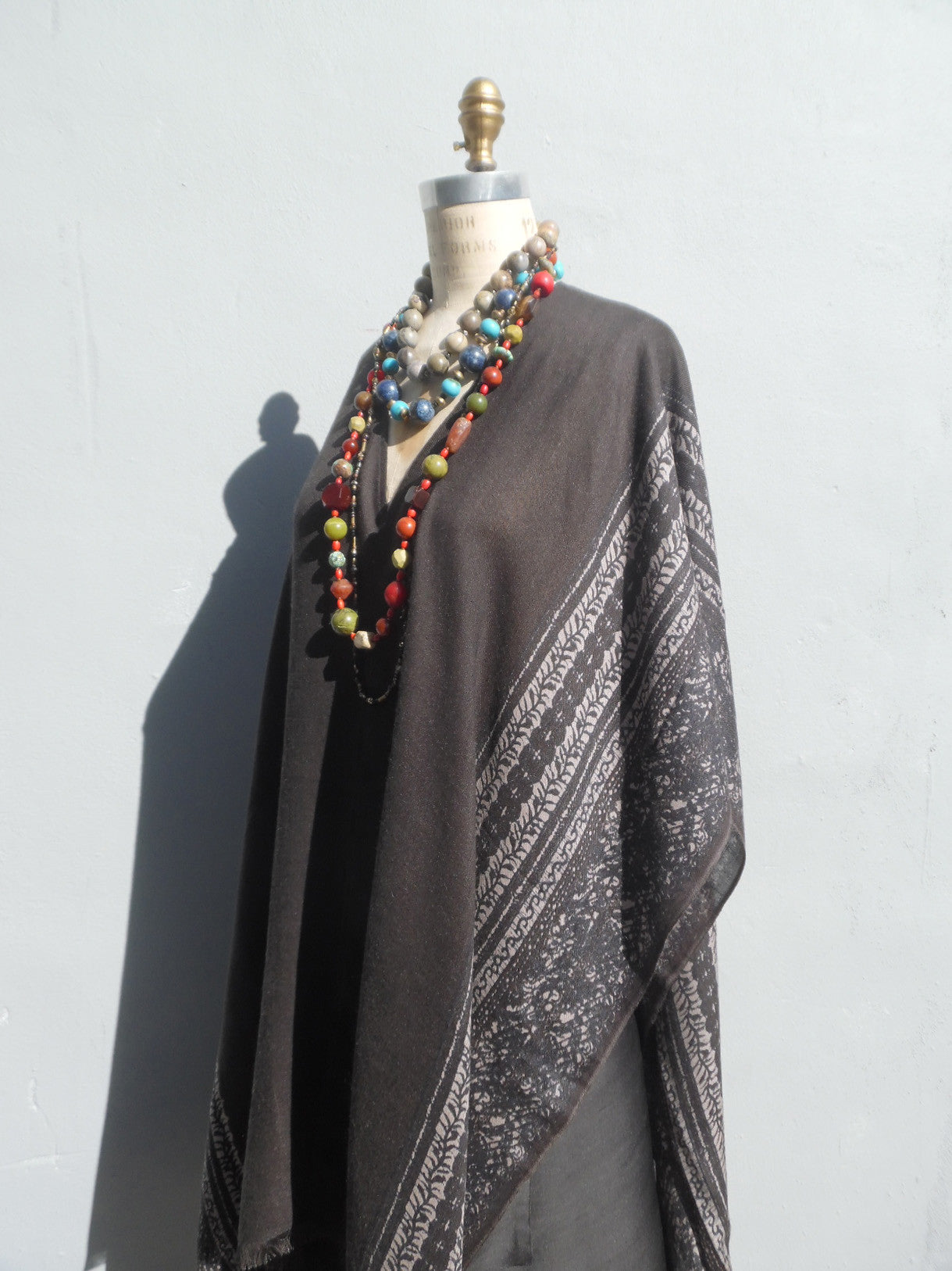 Cape Shawl Silk And Cashmere Charcoal Silver