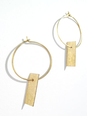 Earrings Hoop With Dogtag Gold On Brass