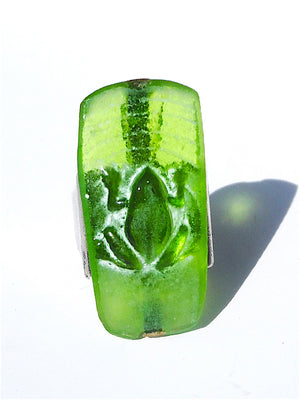 Ring Hand Cast French Glass Frog